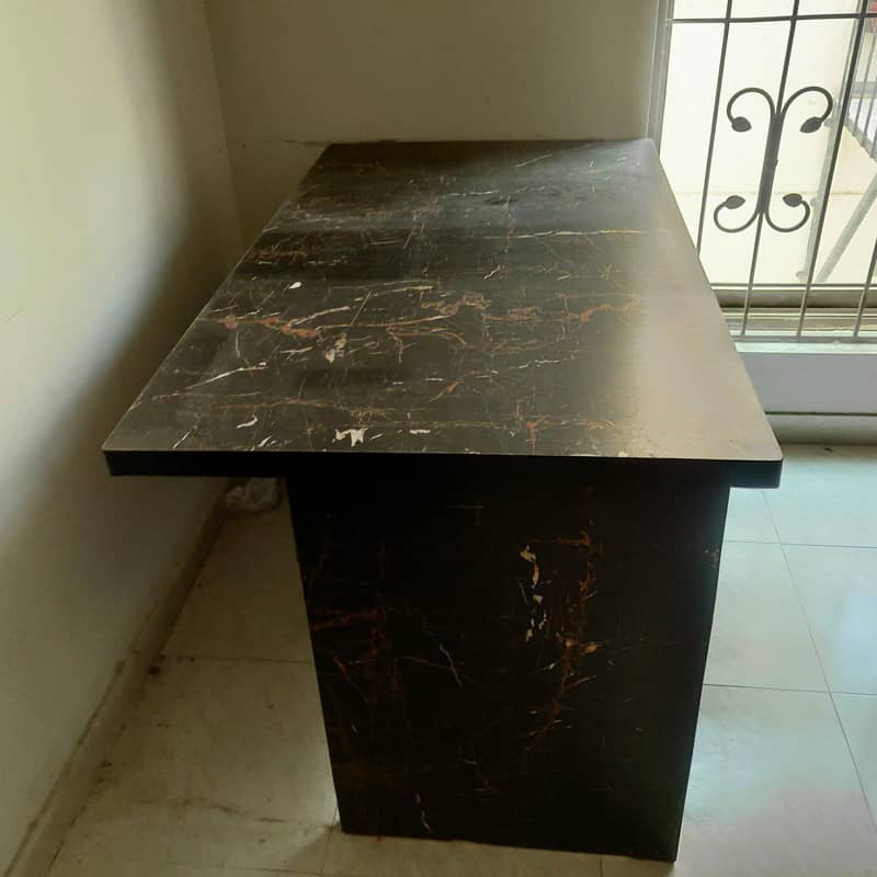computer table 2