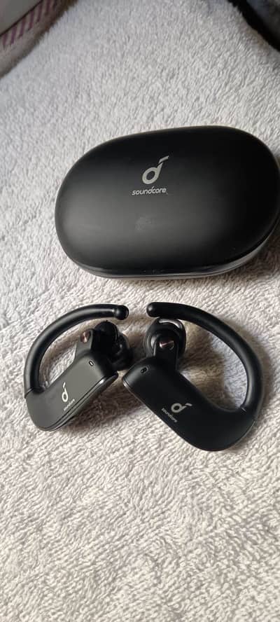 JBL, earfun, Jabra Soundcore anker B&o play  toshiba earbuds