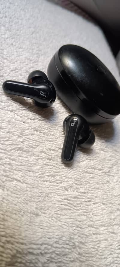 JBL, earfun, Jabra Soundcore anker B&o play  toshiba earbuds