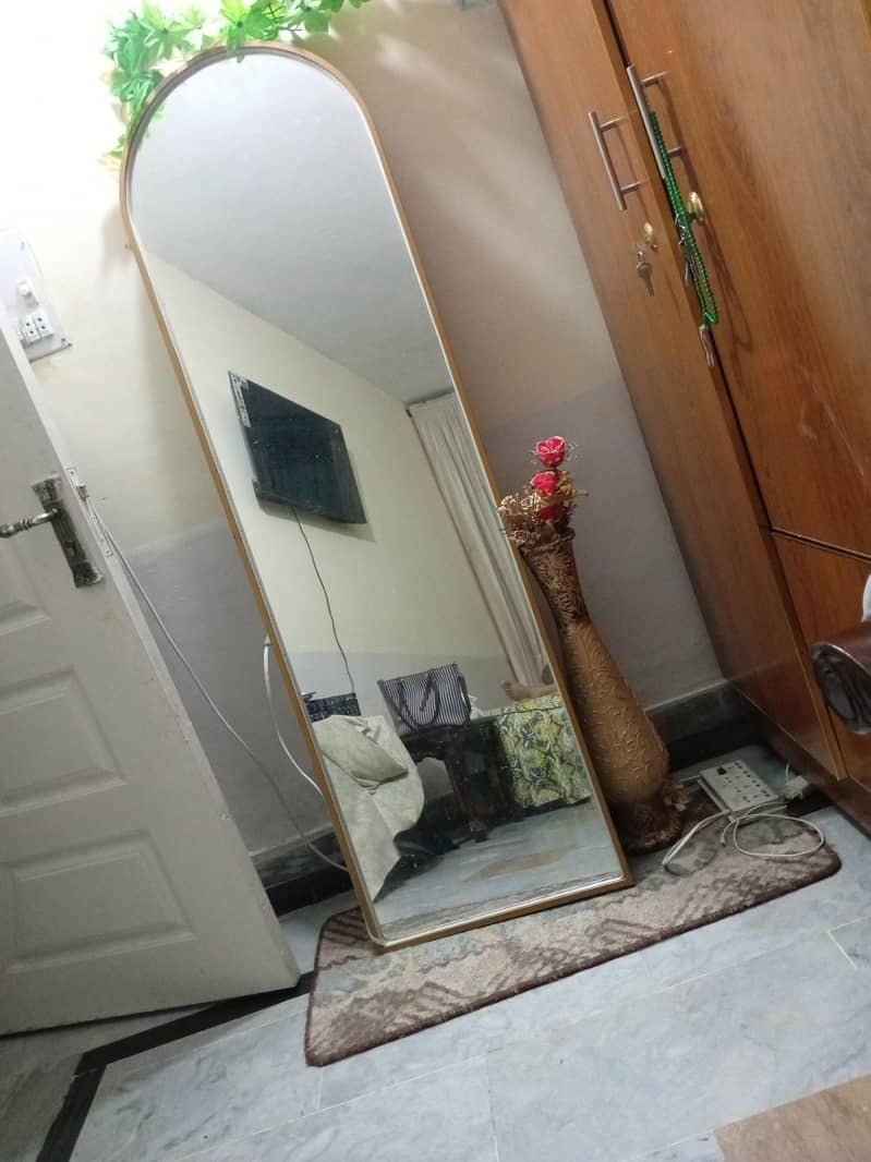mirror 2