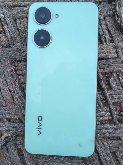 Vivo Y03
