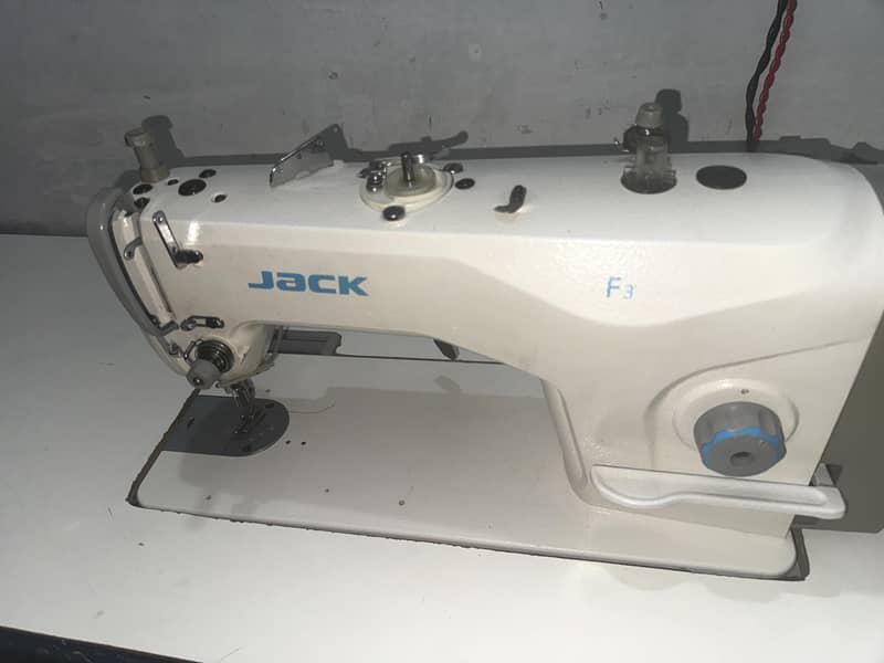 sewing machine 5