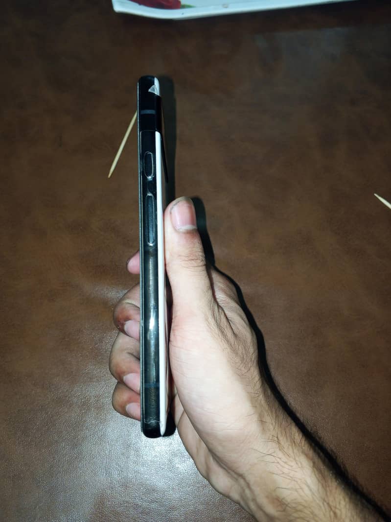 Google Pixel 6a 5