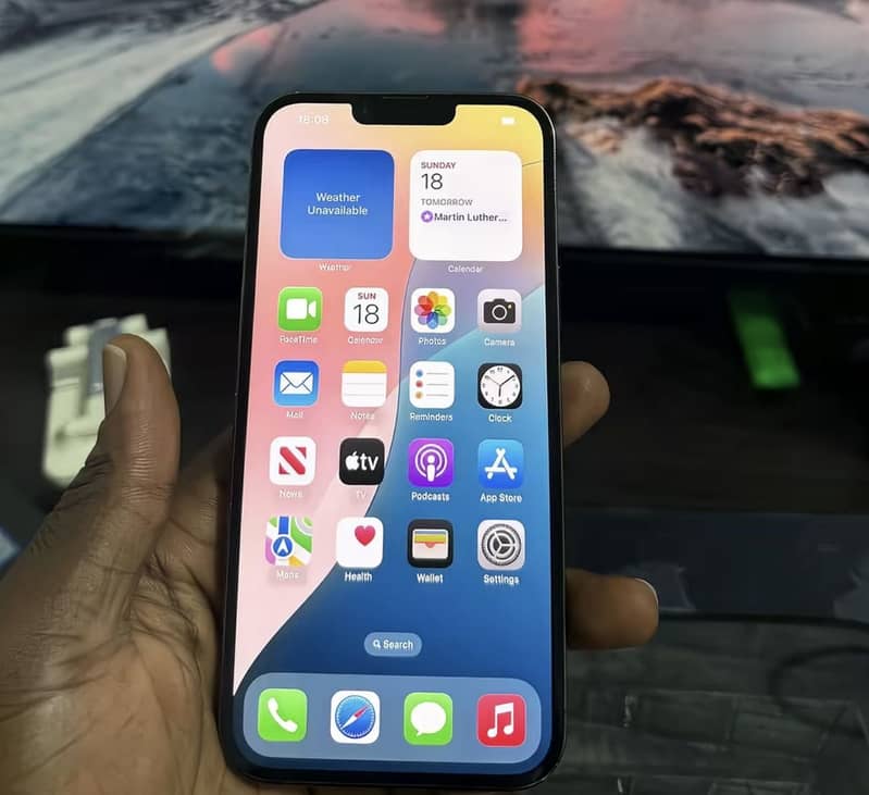 iPhone 13 Pro max 1