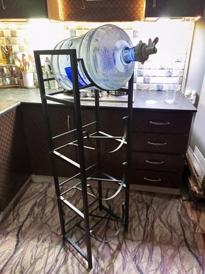 Water Bottle Stand | 4 Bottle Capacity | Iron Build | Brand New