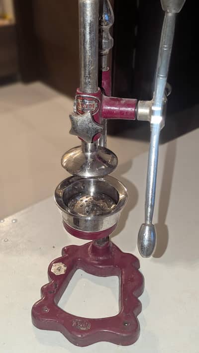 Manual Juice Machine