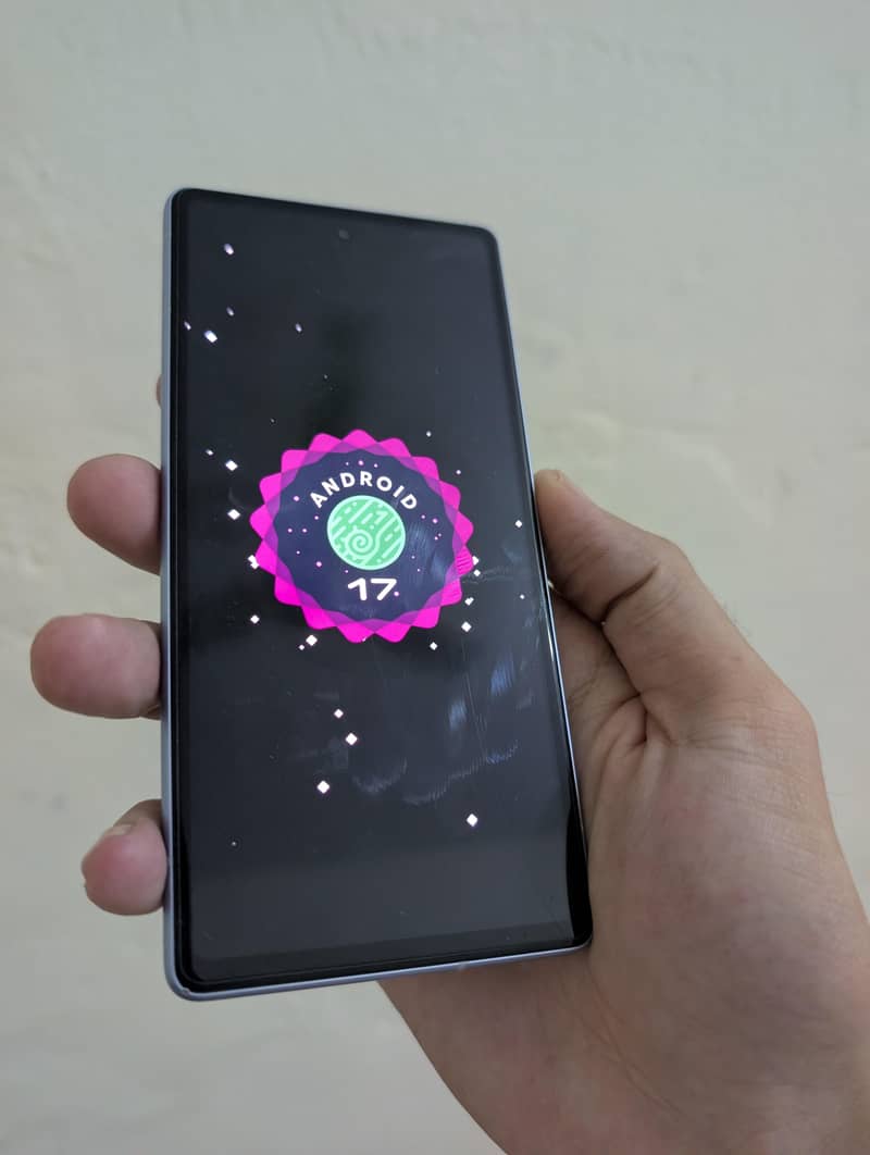 Google Pixel 7a 2