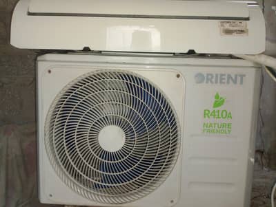 orient 1-ton Non inverter split AC. . .