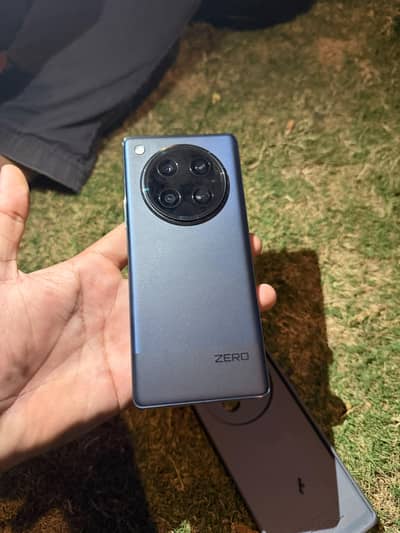 Infinix Zero 40 12 256