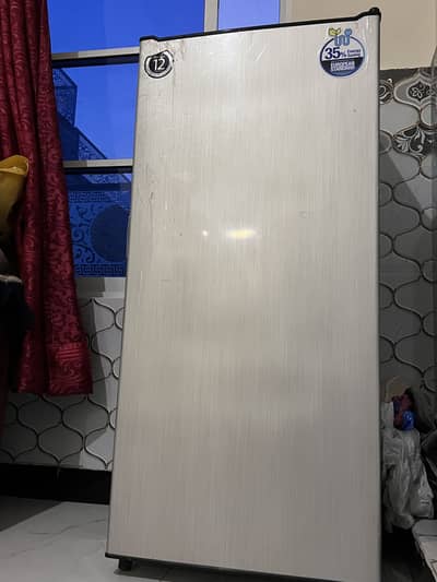Dawlance Refrigerator Brand New for Sale