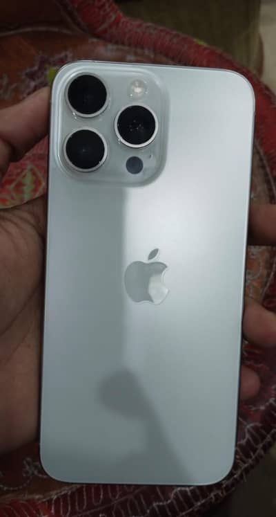 Apple iPhone 15 Pro Max