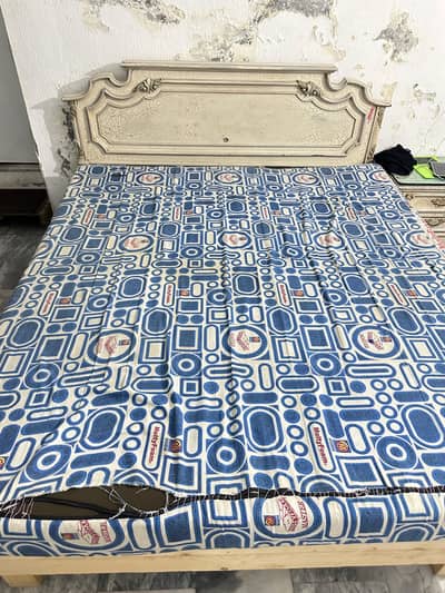 King size bed mattress
