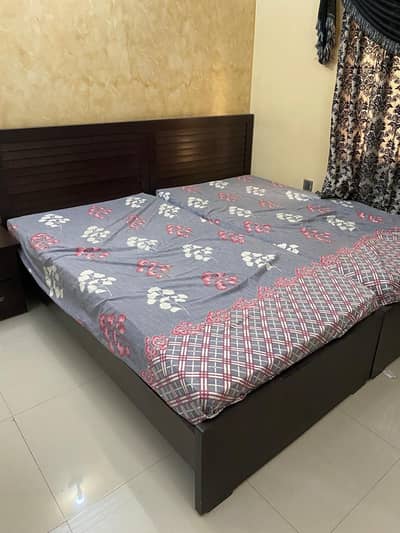 HIGH QUALITY SOLID WOOD BEDS AND ALL HOME FURNITURE