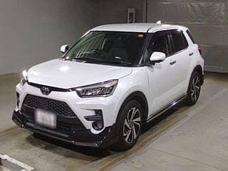 TOYOTA RAIZE Z PACKAGE | 20/25 | GRADE 4.5 | PEARL WHITE | KARACHI