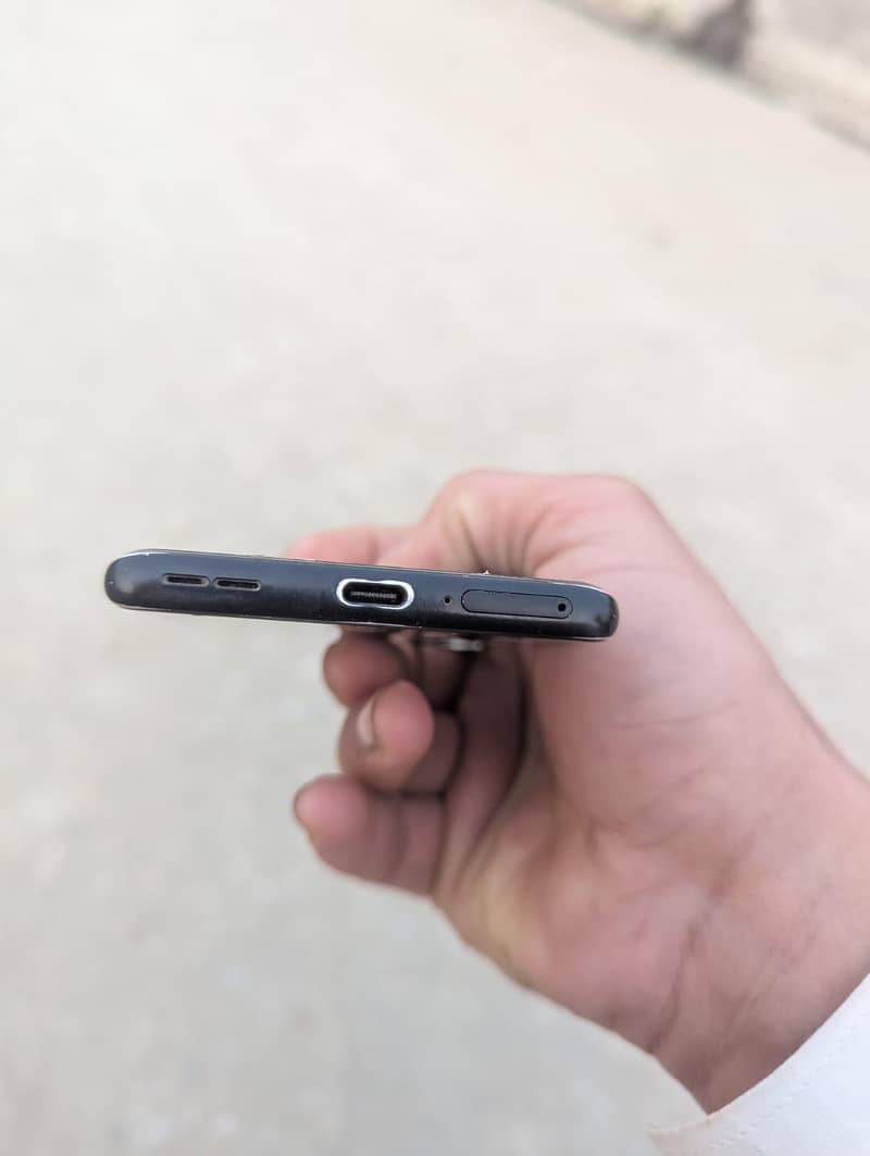 One Plus 8 5