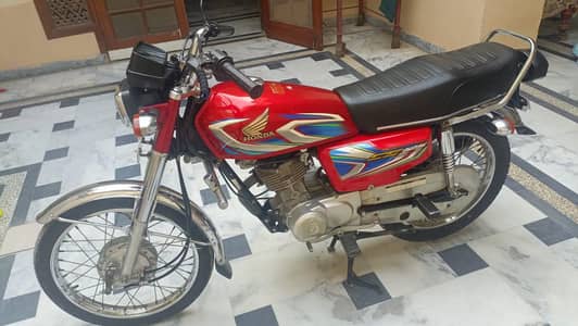 Honda 125 22/23 model islamabad register 03165898187
