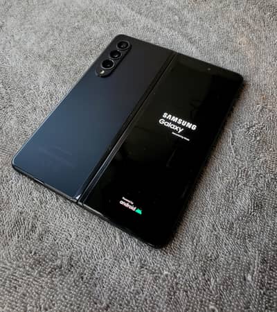 Samsung Mobile Z Fold 3