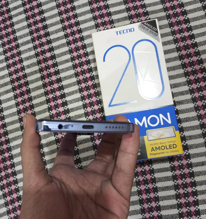 Tecno CAMON 20 4