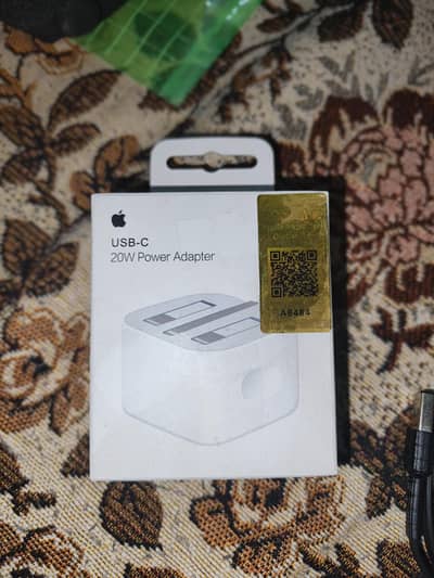 20 W Iphone Fast Charger with 3 Cables