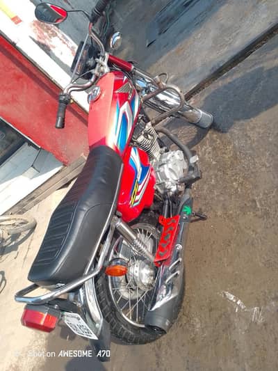 Honda 125 Bike 10 by 10 condition All doc ok