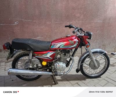 Honda 125 Karachi number