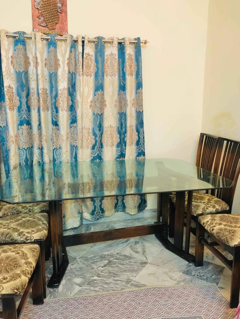 6-Seater Solid Wood Dining Table Set 1