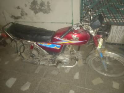 honda 70 2010 m0del bilkul fit