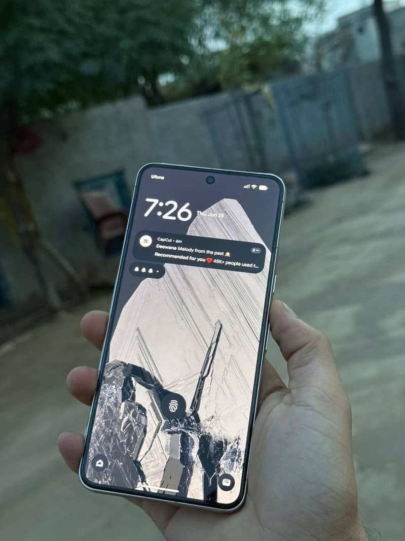 Google Pixel 8 Pro 3