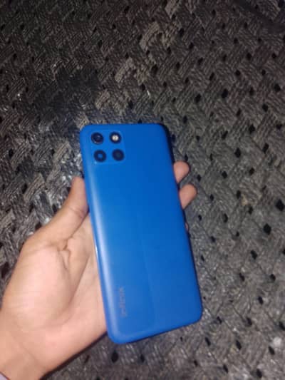 Infinix smart 6 hd (urgent sale)