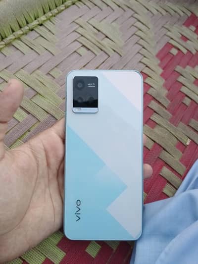Vivo Y21