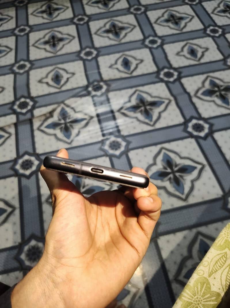 Google Pixel 7a 3