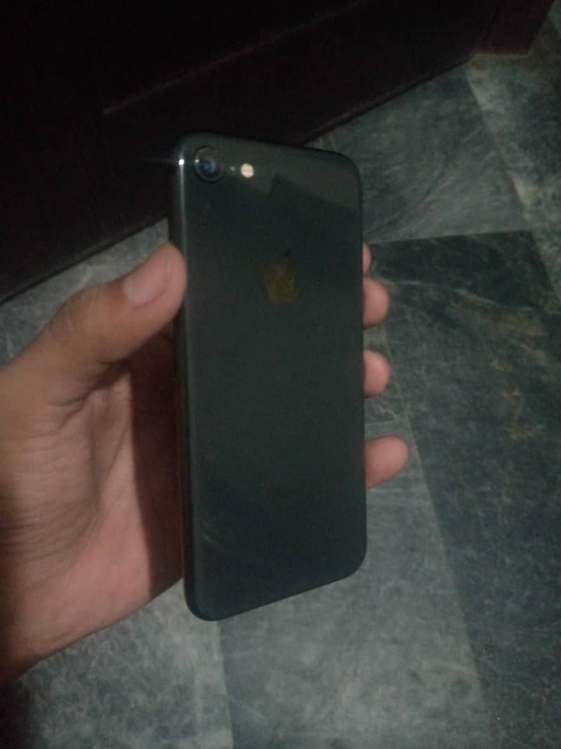 Apple iPhone SE 4