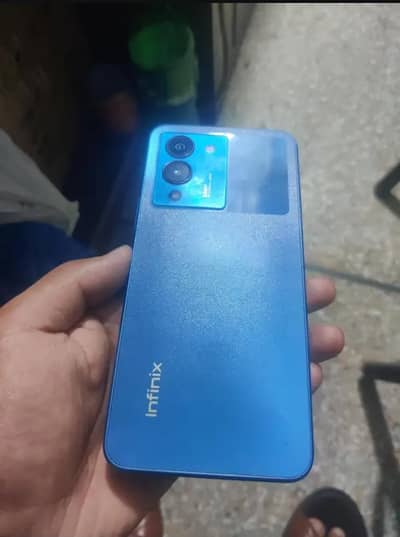Infinix Note 12
