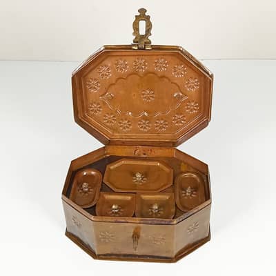 Antique Handcrafted Octagonal Copper Paan Daan (Betel Leaf Box)