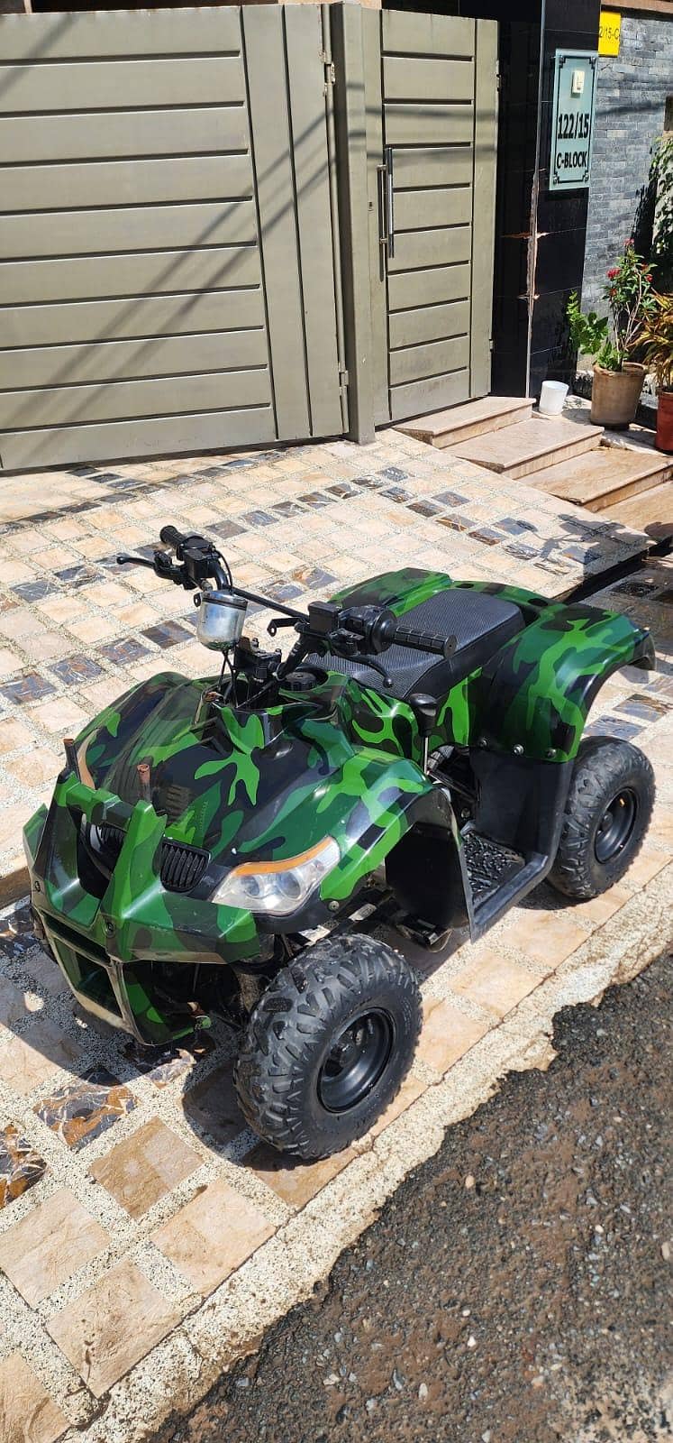 4 wheel 0