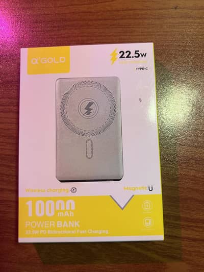 iPhone wireless power bank new pin packed