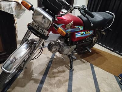 honda 70 red 2024 model