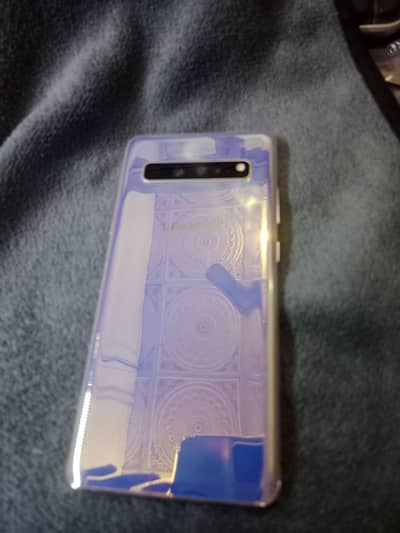 Samsung Mobile S10 5G  8,256