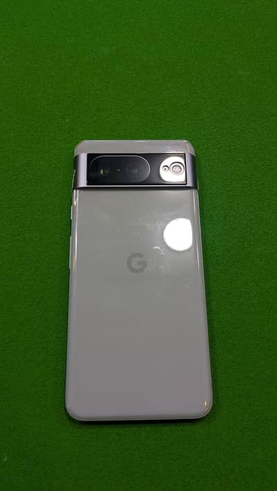 Google Pixel 8