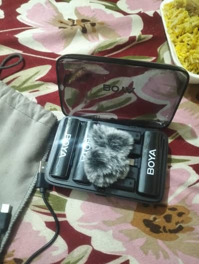 03704067598 whats up phone bi yahi ha