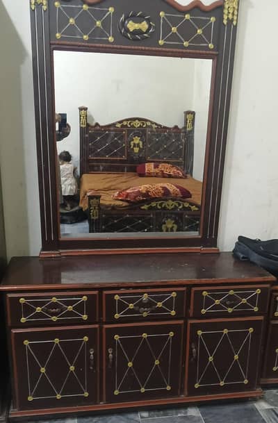dressing table