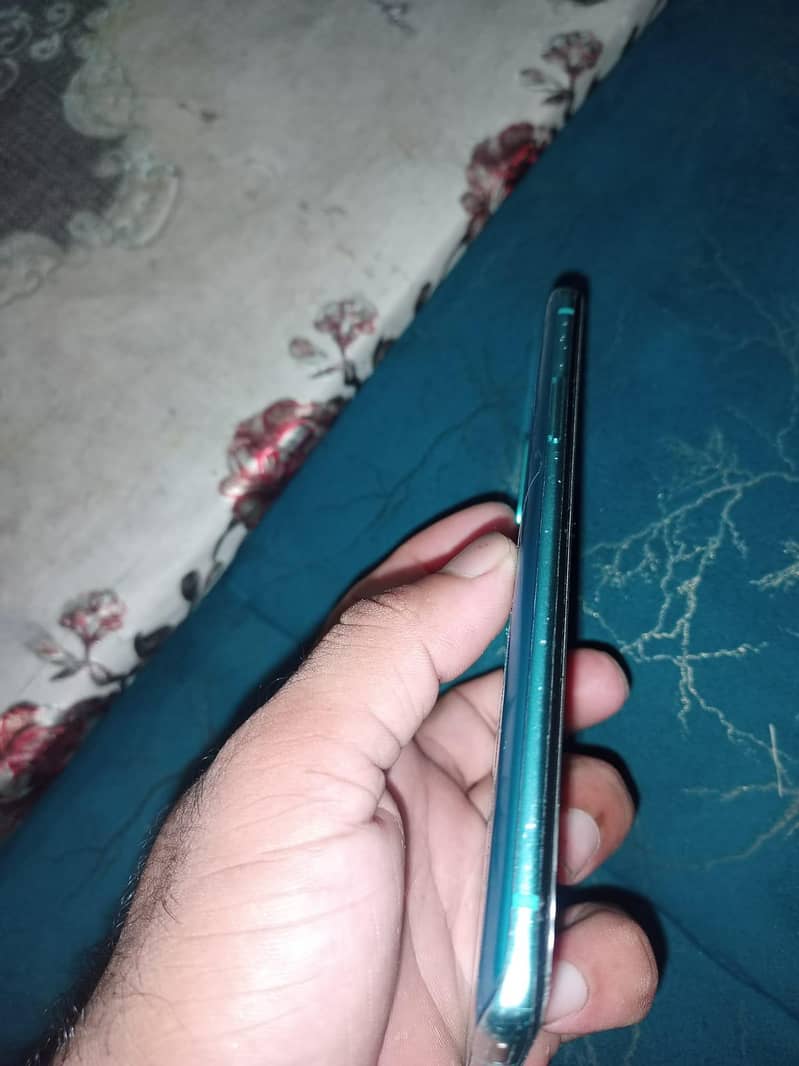 One Plus 8T 7
