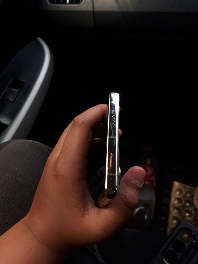 Tecno CAMON 40 Pro 5