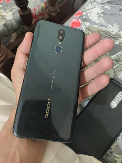 OPPO F11
