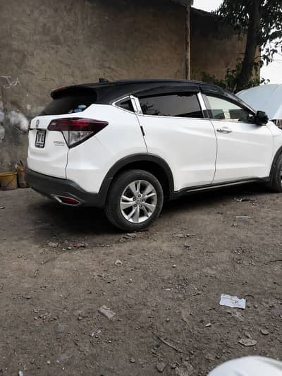 Honda Vezel 2014