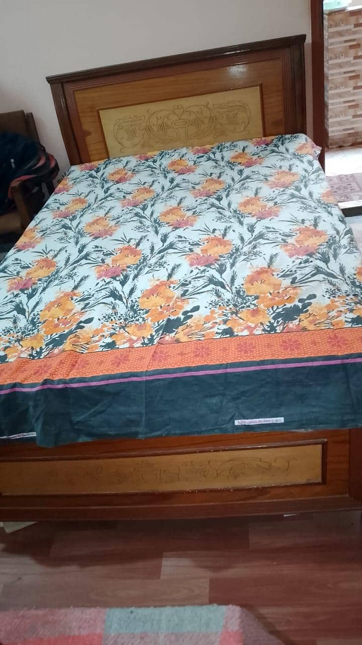 2 single beds 0