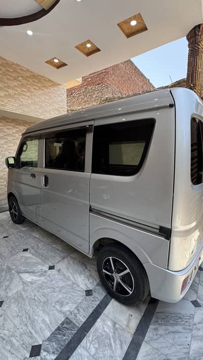 Nissan Clipper 2026