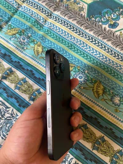 Apple iPhone 15 Pro