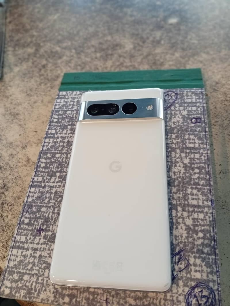 Google Pixel 7 Pro 0