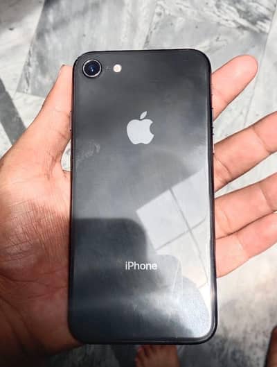Apple iPhone 8